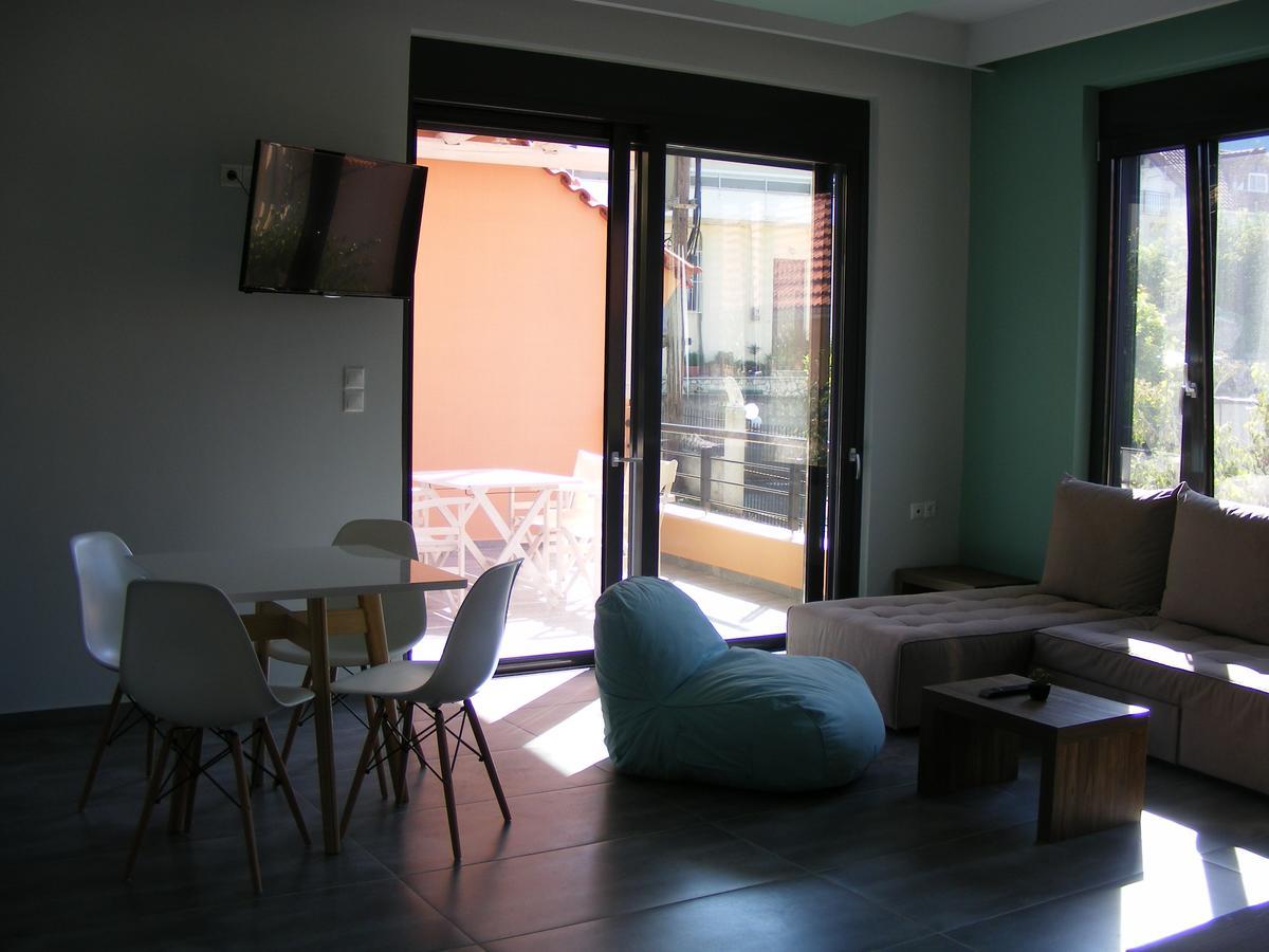 Alissachni Luxury Apartments Dhervénion Exterior foto